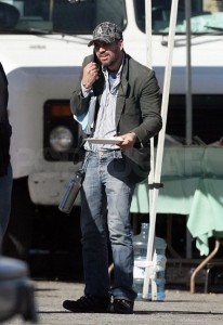 Mark Ruffalo with his Mono Lake Committe water bottle on set. Photo courtesy of popsugar.com.