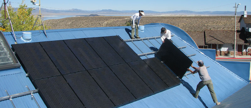 12solarpanels1