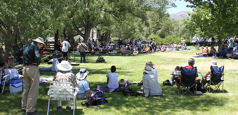 14picnicmusic2013-06-16-Chautauqua-AD_8266