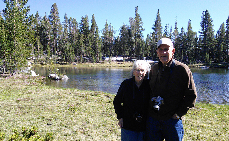 monoviewsLyle-and-Nancy,-visitors-from-Bakersfield