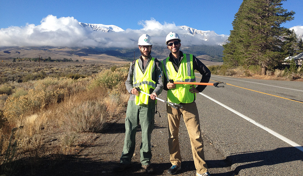 Project Specialists Robbie and Andrew eager to start the highway cleanup. Photo by Andrew Youssef.