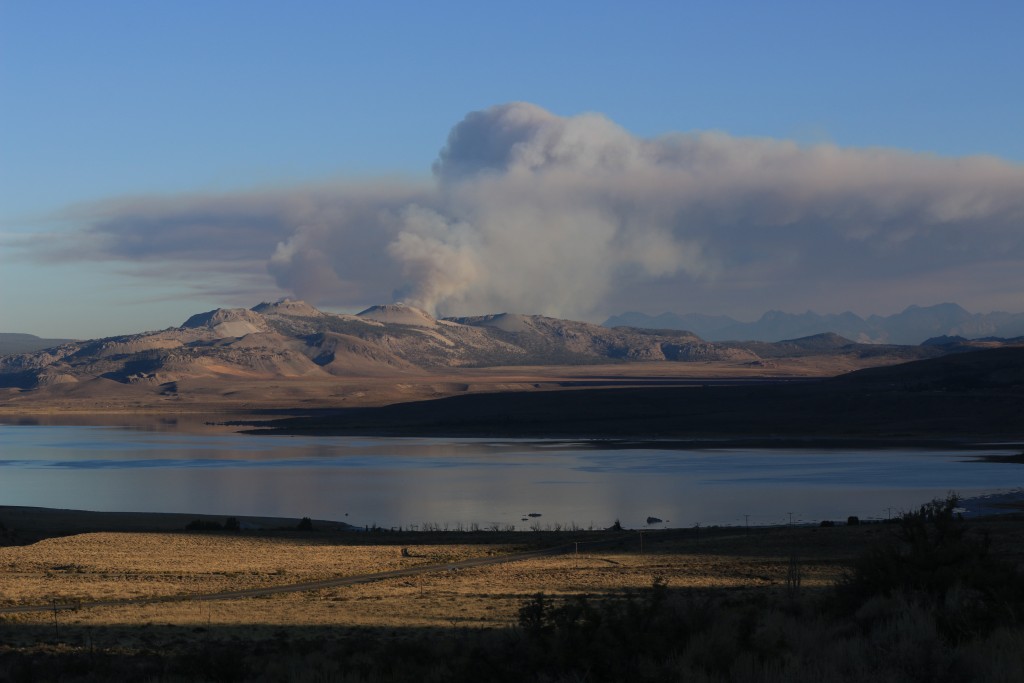 Smoke From the Owens River Fire on Saturday 9/17. Photo by Bartshe Miller.